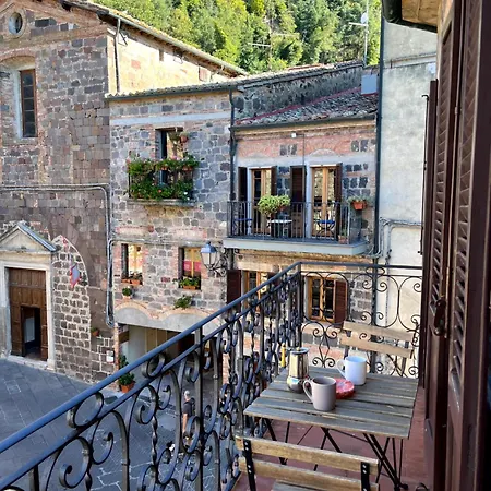 Vakantiehuis L'appaltino Cuore Medievale Di *